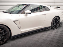 Load image into Gallery viewer, Maxton Design - SIDE SKIRTS DIFFUSERS + FLAPS NISSAN GTR R35 1ST FACELIFT