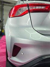 Load image into Gallery viewer, MK4 & 4.5 Focus hatchback Rear Fog Light / Reflector Tints (pair)