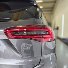Load image into Gallery viewer, Focus Mk4.5 (Face Lift) Rear Light Inner Tints - Estate / Wagon Only