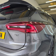 Load image into Gallery viewer, Focus Mk4.5 (Face Lift) Rear Light Inner Tints - Estate / Wagon Only