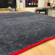 Load image into Gallery viewer, Premium Microfibre Drying Towel