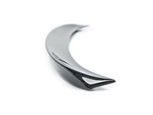 Load image into Gallery viewer, 3DDesign Pre-Preg Carbon Fibre Performance Rear Lip Boot Spoiler for BMW 5 Series G30 Saloon (2017-2023)