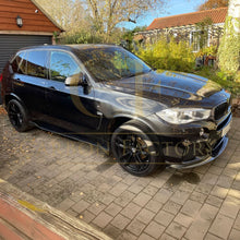 Load image into Gallery viewer, B Style Universal Carbon Fibre Side Skirts