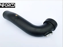 Load image into Gallery viewer, MTC Motorsport N55 Charge Pipe Kit for BMW 135i 335i 2011-2012 E82 E88 E90 E91 E92 E93 E-Chassis Only - 3 Inch Aluminium Throttle Body Boost Pipe with Meth Ports, Mikalor Clamps, Anodised Black - Early Single Turbo 306 bhp