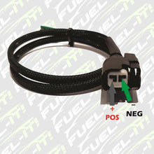 Load image into Gallery viewer, Charge Pipe Injection (CPI) Auxiliary Fuel Injector Kit, Universal 1/8 inch NPT Meth Port, 550 cc Add-On Injector for Turbo/Supercharged Intake