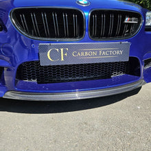 Load image into Gallery viewer, Centre Insert Pre-Preg Carbon Fibre Front Splitter for BMW F06 F12 F13 M6 11-18
