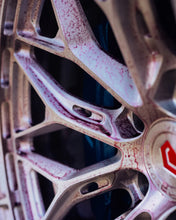 Load image into Gallery viewer, Stjarnagloss Hjul - Colour Change Alloy Wheel Cleaner