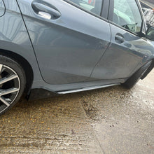 Load image into Gallery viewer, MP Style Gloss Black Kit for BMW F40 1 Series 19-24