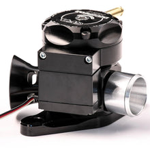 Load image into Gallery viewer, GFB T9501 DECEPTOR PRO 2 - IN-CABIN MOTORISED ADJUSTABLE BIAS VENTING DIVERTER VALVE - SUBARU FORESTER SH 2.5
