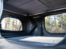Load image into Gallery viewer, TentBox Classic 2.0 - Car Roof Tent