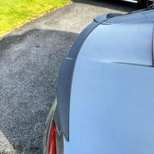 Load image into Gallery viewer, V Style Carbon Fibre Boot Spoiler for BMW E89 Z4 09-15
