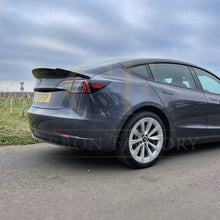 Load image into Gallery viewer, V Style Carbon Fibre Boot Spoiler for Tesla Model 3 16-23