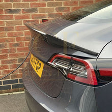 Load image into Gallery viewer, V Style Carbon Fibre Boot Spoiler for Tesla Model 3 16-23