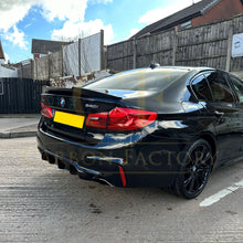 Load image into Gallery viewer, V Style Gloss Black Boot Spoiler for BMW G30 5 Series inc F90 M5 17-24