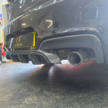 Load image into Gallery viewer, MP Style Carbon Fibre Rear Diffuser for BMW F06 F12 F13 6 Series 12-16