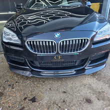 Load image into Gallery viewer, V Style Carbon Fibre Front Splitter for BMW F06 F12 F13 6 Series 11-18