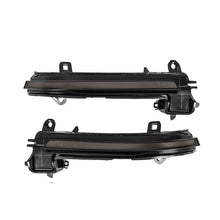 Load image into Gallery viewer, BMW 4 Series F32 / F33 / F36 / F82 / F83 - LED Sequential Side Repeater Unit