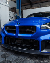 Load image into Gallery viewer, BMW M2 G87 CSL-Style Pre-Preg Carbon Fibre Front Grilles by TRE - 2x2 Twill, OEM Fitment, 2023-2025