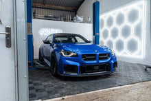 Load image into Gallery viewer, BMW M2 G87 CSL-Style Pre-Preg Carbon Fibre Front Grilles by TRE - 2x2 Twill, OEM Fitment, 2023-2025