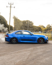 Load image into Gallery viewer, BMW M2 G87 (2023+) Rear Fender Spats / Rear Side Arch Trim – Pre-Preg 2x2 Twill Carbon Fibre/Carbon Fiber by TRE (Pair)