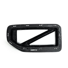 Load image into Gallery viewer, BMW M2 G87 Pre-Preg Carbon Fibre Front Kidney Grilles by TRE (2023+) - 2x2 Twill Performance Pair