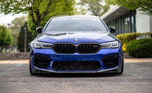 Load image into Gallery viewer, BMW M5 F90 LCI Facelift Carbon Fibre Performance Front Splitter / Front Lip Spoiler, 3-Piece 2x2 Twill CFRP, Fits 2020-2023, Compatible with M5 Competition
