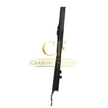 Load image into Gallery viewer, Pre-preg Carbon Fibre Carbon Chain Guard for Yamaha R6 2017-2022