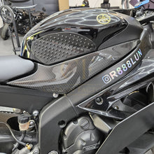 Load image into Gallery viewer, Pre-preg Carbon Fibre Side Panels for Yamaha R6 2008-2015