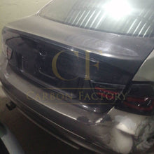 Load image into Gallery viewer, Carbon Fibre Boot Lid for BMW E90 LCI 3 Series & M3 09-13