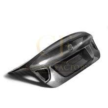 Load image into Gallery viewer, Carbon Fibre Boot Lid for BMW E90 Pre-LCI 3 Series & M3 05-08