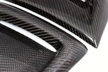 Load image into Gallery viewer, Carbon Fibre Side Vents for Mercedes Benz W204 C63 12-14