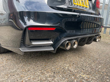 Load image into Gallery viewer, BMW M4 (F83) CONVERTIBLE FULL CARBON FIBRE KIT - V1