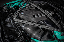 Load image into Gallery viewer, Eventuri Vented Carbon Fibre Engine Cover for BMW M3 M4 M2 S58 (G80 G81 G82 G83 G87 G8X) - OEM-Fit Prepreg Carbon, Extended Design, Direct Replacement