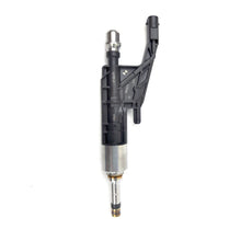 Load image into Gallery viewer, OSPREY 6x Bosch Gen 1 Revised Fuel Injectors - Set of 6, Recommended Replacement Every 50k Miles or 5 Years, BMW B58 Fitment Available