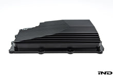 Load image into Gallery viewer, Fall-Line Motorsports Aluminium DCT Hydraulics Cover for BMW – Billet 6061-T6 CNC, Hard-Anodised, Cooling Fins, Viton O-Ring – Fits M2 M3 M4 M5 M6, 135i 335i, Z4 E89