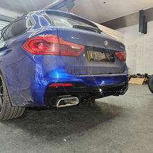 Load image into Gallery viewer, Gloss Black Rear Diffuser for BMW G30 G31 5 Series M Sport 540 550 17-24