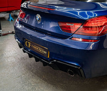 Load image into Gallery viewer, V Style Gloss Black Rear Diffuser Dual Exhaust for BMW 6 Series F06 F12 F13 M Sport 12-17