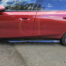 Load image into Gallery viewer, MP Style Gloss Black Side Skirts for BMW G60 5 Series 24-Present