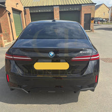 Load image into Gallery viewer, OEM Style Gloss Black Boot Spoiler for BMW G60 5 Series G90 M5 24-Present
