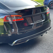 Load image into Gallery viewer, V3 Style Carbon Fibre Rear Diffuser for Tesla Model S 16-17