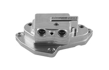Load image into Gallery viewer, Mosselman MSL 85°C Oil Thermostat Upgrade for BMW S55 – M2 Competition F87, M3 F80, M4 F82 F83 | Lower Temp Plug-and-Play Oil Cooling