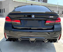 Load image into Gallery viewer, CS Style Pre-Preg Carbon Fibre Rear Diffuser for BMW F90 M5 17-24
