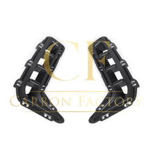 Load image into Gallery viewer, MP 2 Style Pre-Preg Carbon Fibre Front Vents for BMW G05 X5 LCI 23-25