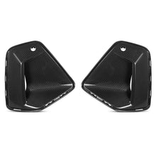Load image into Gallery viewer, OEM Style Pre-Preg Carbon Fibre Front Side Vent Trims for BMW G60 5 Series 24-Present