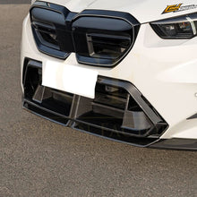 Load image into Gallery viewer, SQ Style Pre-Preg Carbon Fibre Front Bumper Center Trim for BMW G90 G99 M5 2025-Present