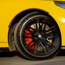 Load image into Gallery viewer, SQ Style Pre-Preg Carbon Fibre Front Wheel Arch Trims for BMW G90 G99 M5 2025-Present