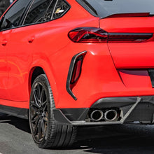Load image into Gallery viewer, SQ Style Pre-preg Carbon Fibre Rear Side Trims for BMW F96 X6M 20-Present