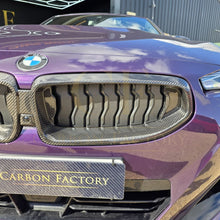 Load image into Gallery viewer, Pre-Preg Carbon Fibre Front Grille for BMW 2 Series G42 Coupe 21-Present