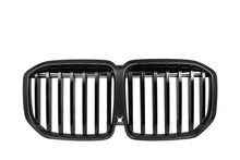 Load image into Gallery viewer, Pre-Preg Carbon Fibre Front Grille for BMW G07 X7 LCI 23-25