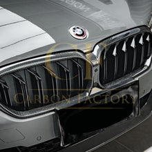 Load image into Gallery viewer, Pre-Preg Carbon Fibre Front Grille for BMW G30 5 Series inc F90 M5 LCI 21-23